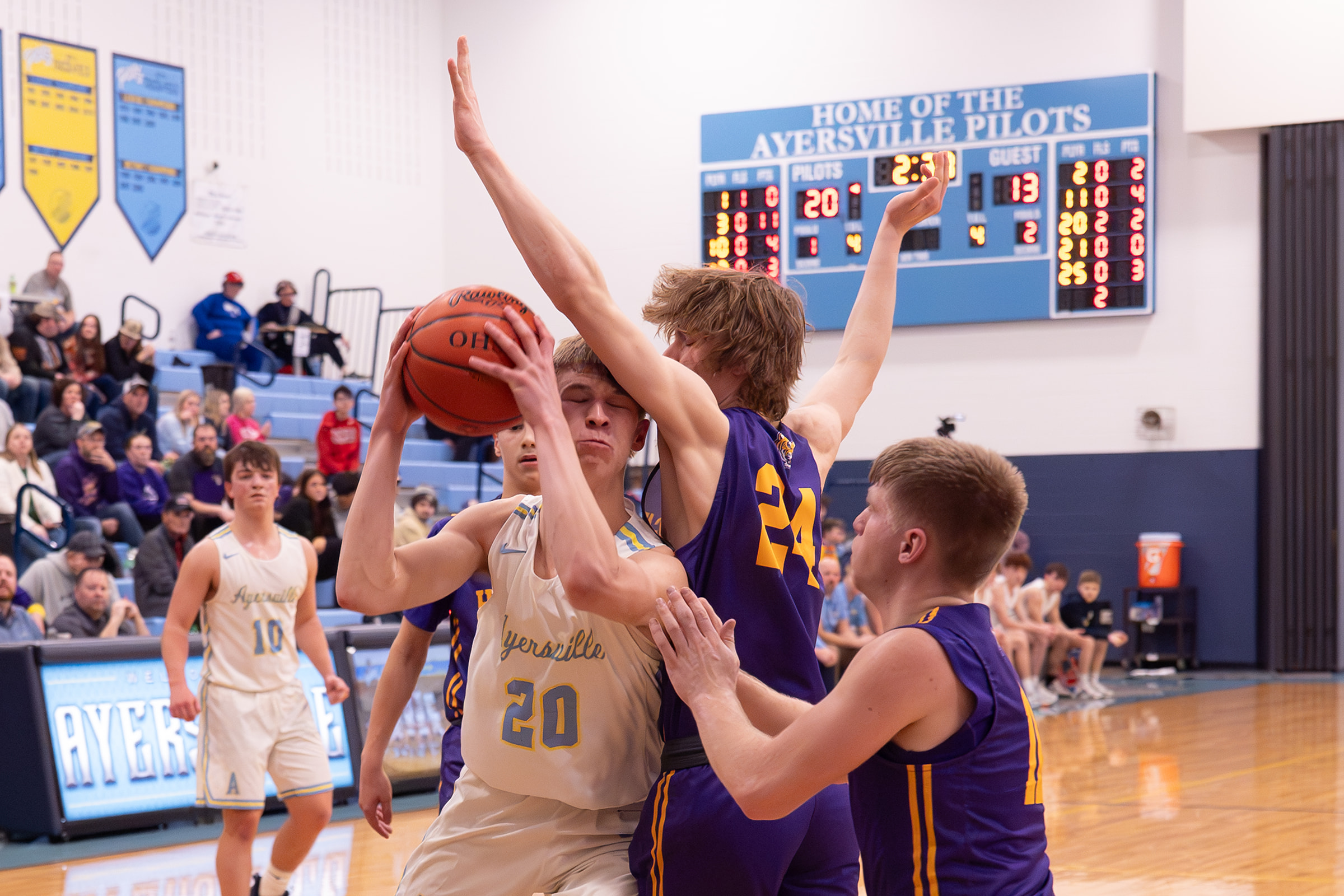 Boys Basketball Districts vs Holgate 2024